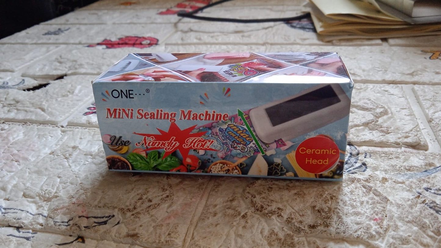 Mini Plastic Bag Sealer – Portable Heat Sealing Machine, Battery Operated (1 Pc / Mix Design)
