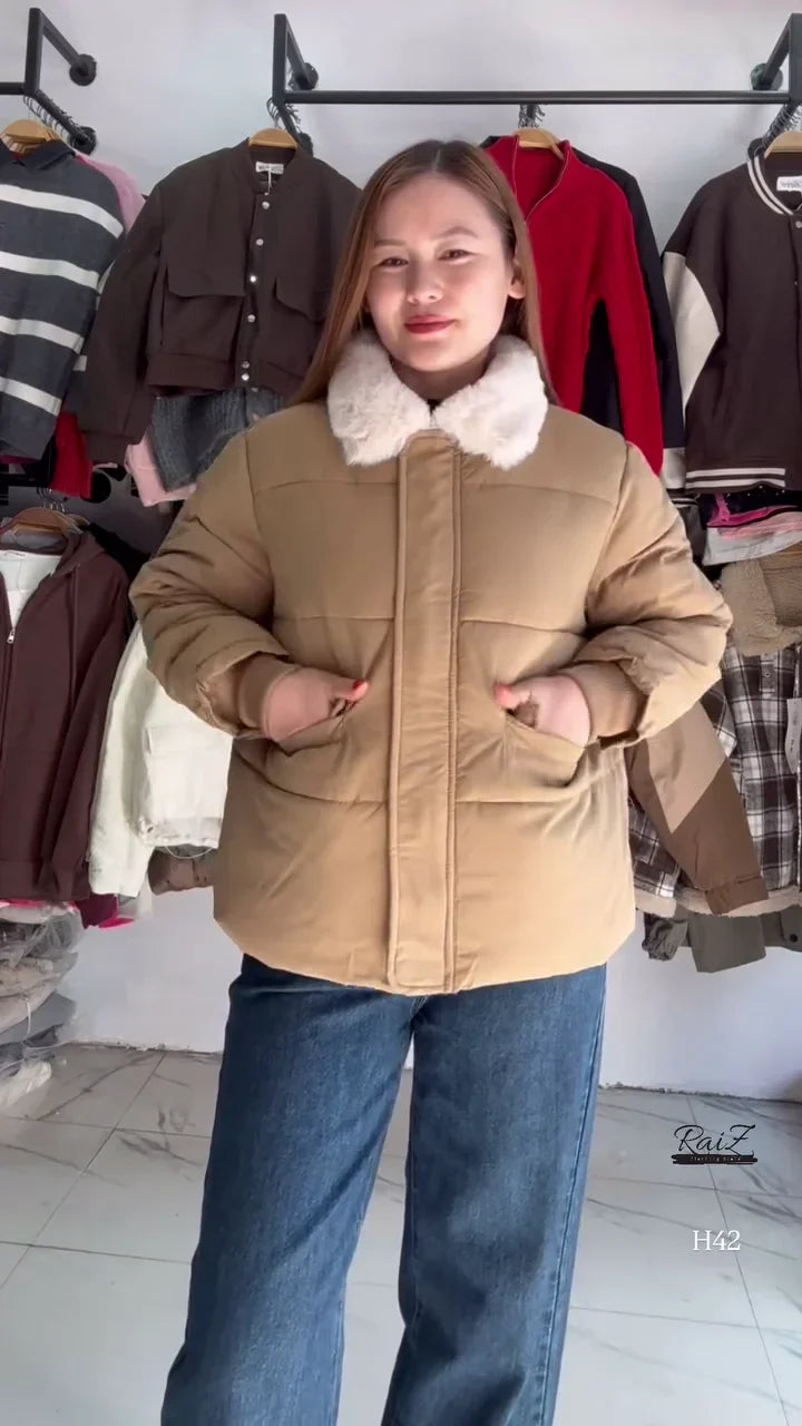 Trendy Luxurious Faux Fur Collar Quilted Puffer Jacket for Women – Warm, Stylish, and Comfortable Outerwear for Cold Days