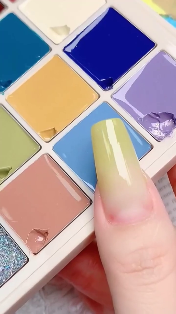 Multi-Color Cream Gel Palette for Nails - 16 Richly Pigmented Shades Including Matte, Shimmer, and Glitter Finishes for Versatile Nail Art and Custom Designs