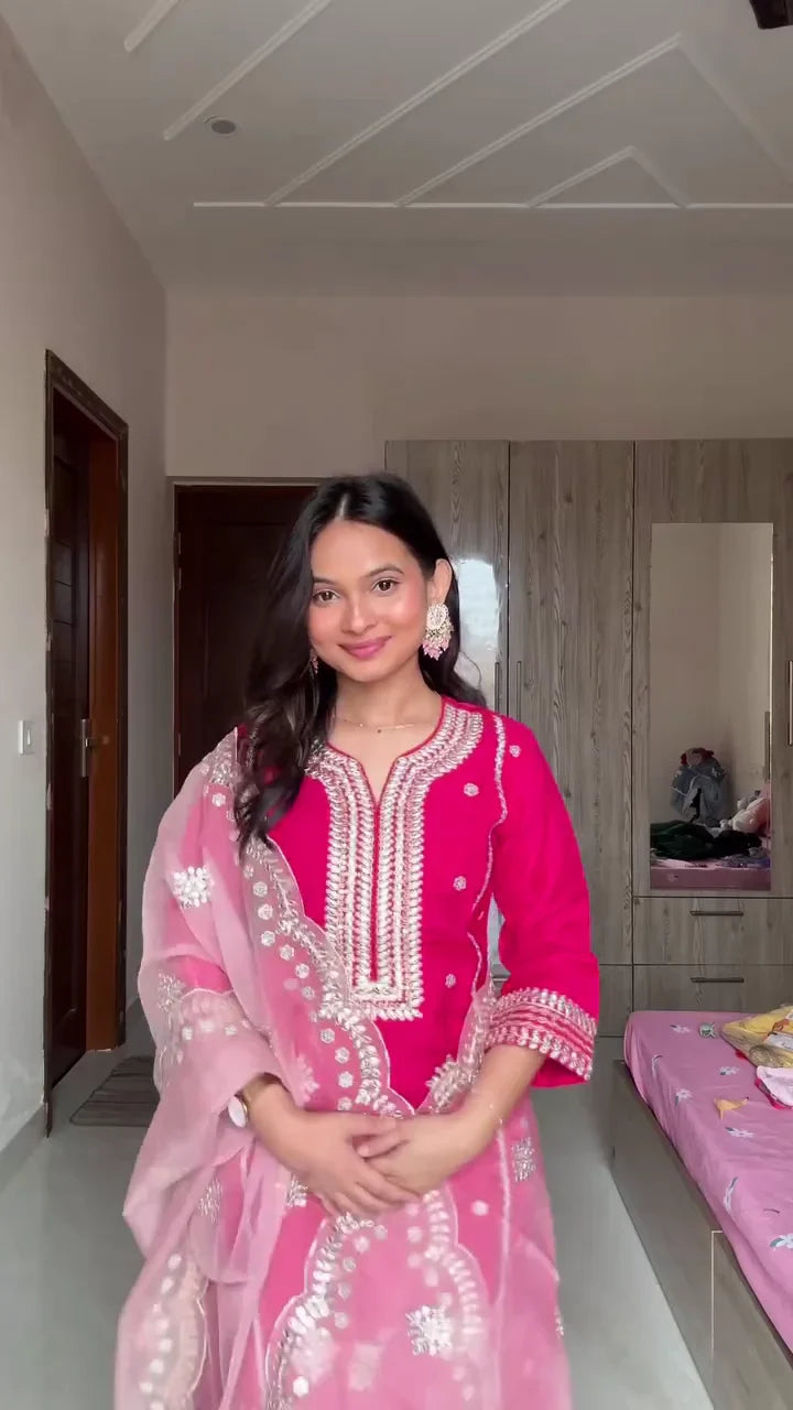 Pink Pair: A Soft and Stylish Blend of Coordinated Elegance and Modern Charm