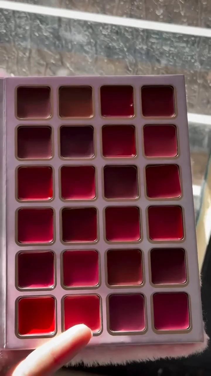 Travel-Friendly Makeup Kit | Style 27 Style