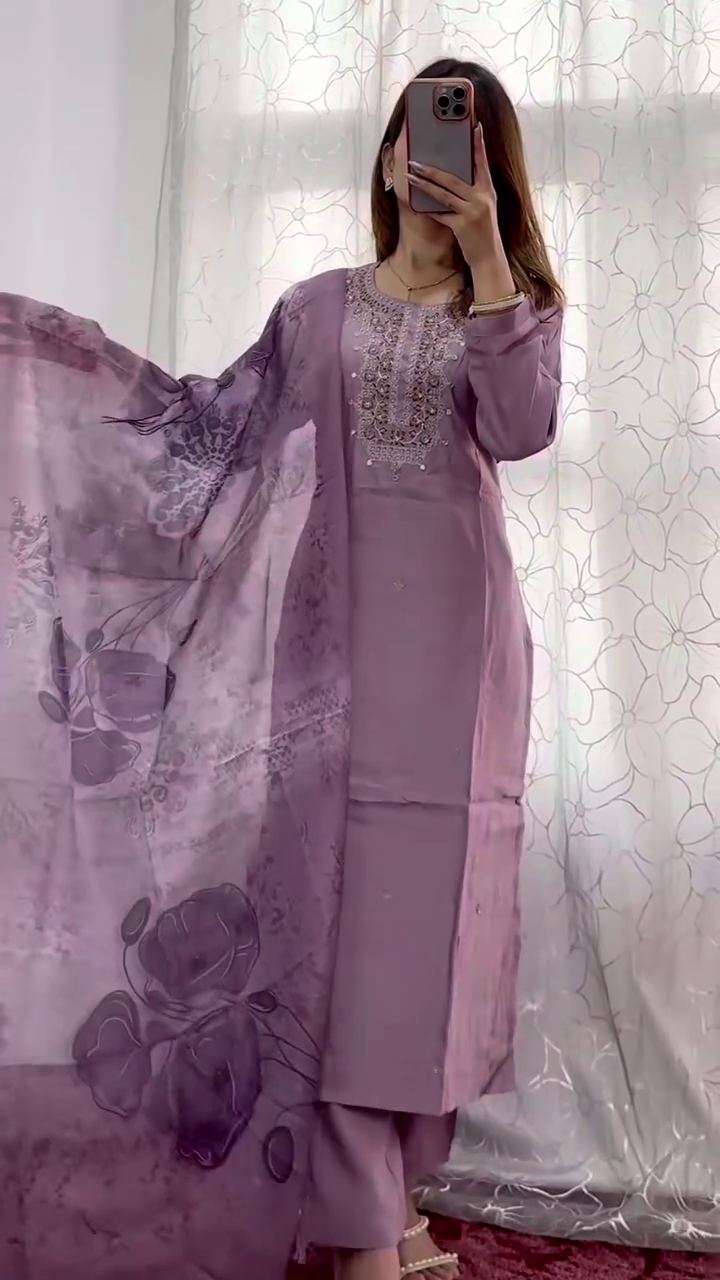 Lavender Embroidered Suit with Flowing Dupatta – Perfect Blend of Comfort, Style & Grace for Every Occasion