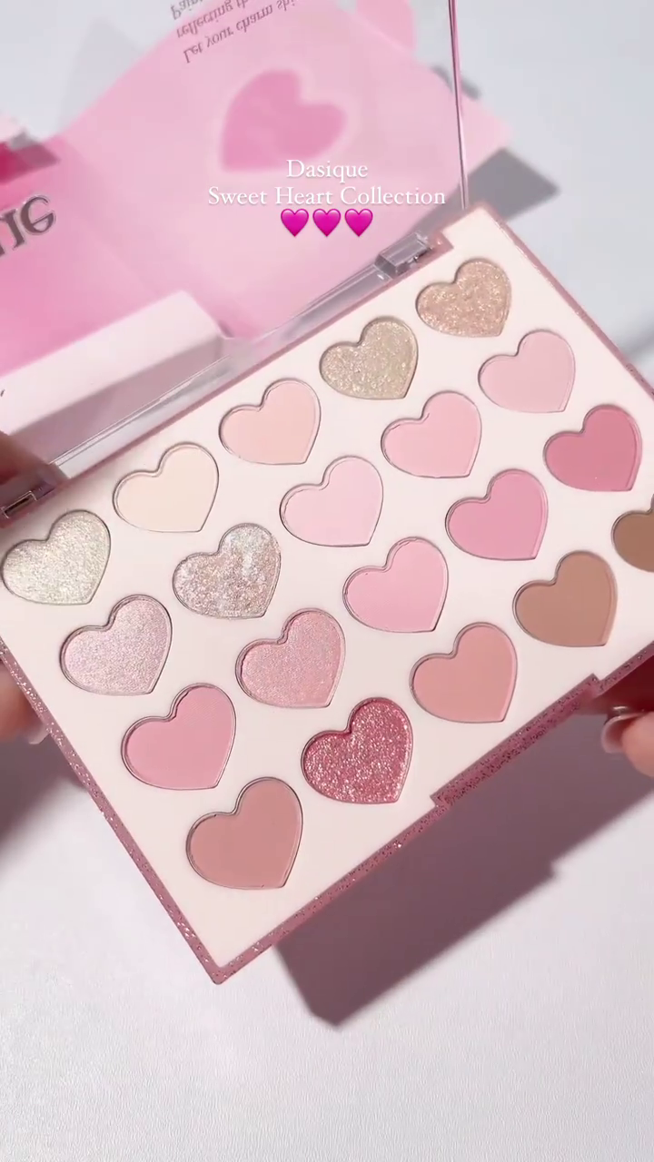 Dasique Sweet Heart Collection – Romantic Heart-Shaped Multi-Tone Eyeshadow and Blush Palette with Soft Matte and Shimmer Finishes in Dreamy Pink and Nude Shades