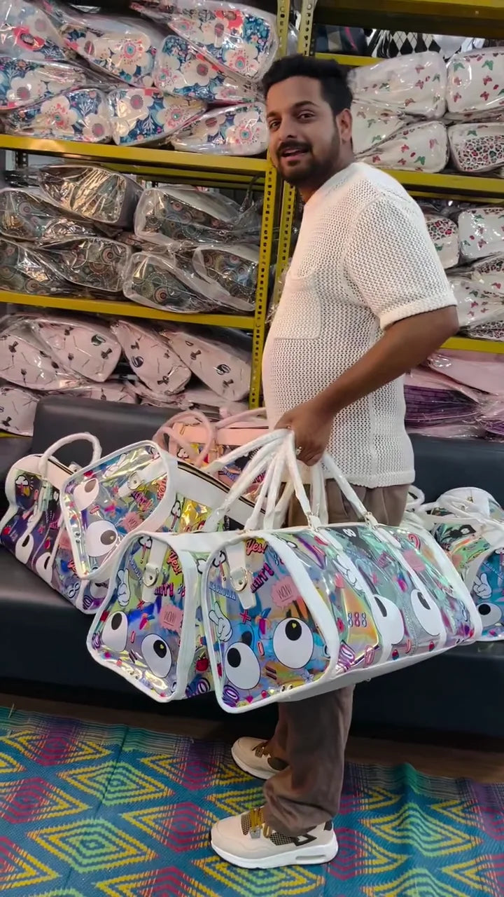 Durable Travel Bag for Men & Women – Spacious, Lightweight Luggage with Multiple Compartments, Perfect for Weekend Trips, Gym, Office & Carry-On Use