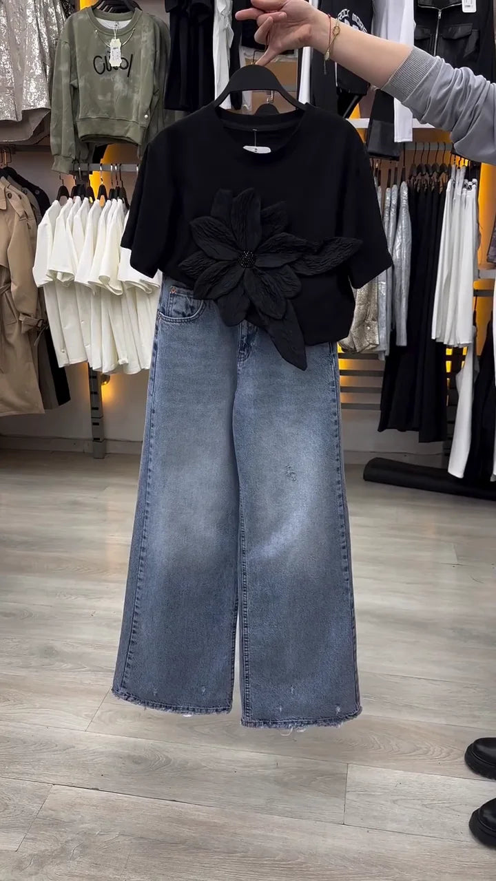 Luxurious Black Beaded Gowns with Long Flowing Cape Sleeves, Elegant Red Caplet Evening Dresses