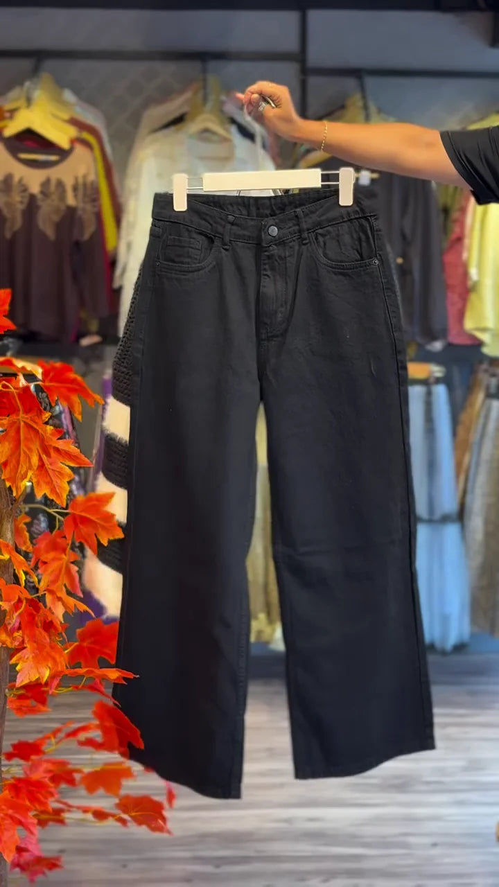 Stunning White and Gold Indian Anarkali Style Suit: Heavily Embroidered Kurta with Long Sleeves, Wide-Leg Sharara/Palazzo Trousers, and Matching Embellished Dupatta for Festive Wear