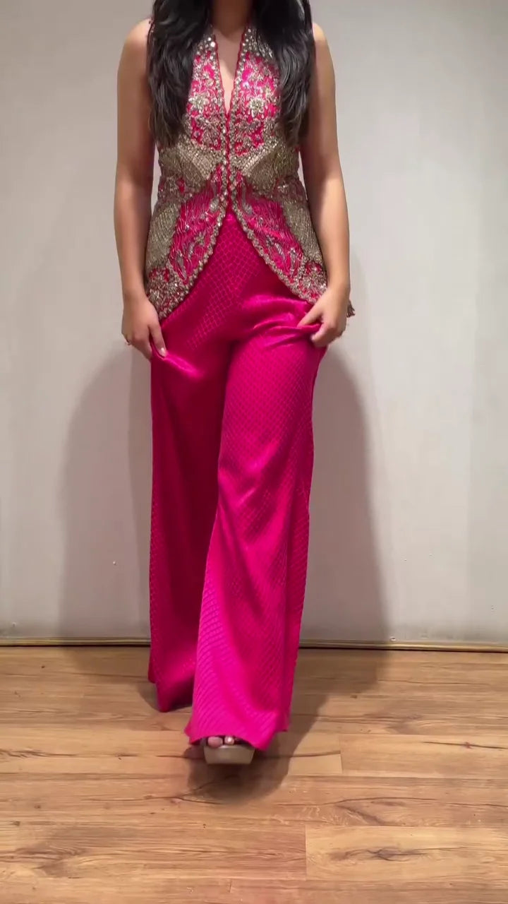 Vibrant Fuchsia Pink Indo-Western Fusion Set – Heavily Embellished Zardosi Sleeveless Peplum Tunic with Flowy Wide-Leg Sharara Trousers