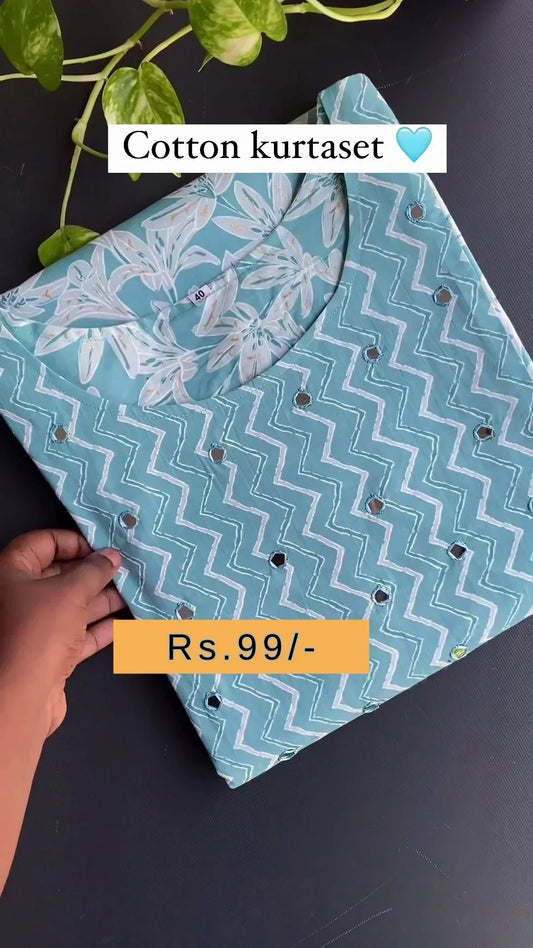 Cotton Kurtas Set with Chevron Pattern and Floral Accents – Soft and Lightweight Fabric, Perfect for Relaxed and Stylish Daily Wear
