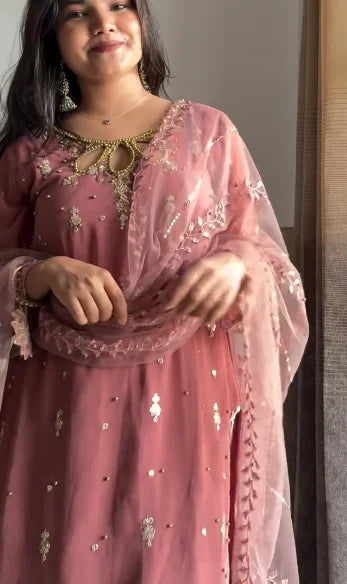 Rosé Bloom Pink Co-ord Set – Soft, Stylish, and Effortlessly Feminine