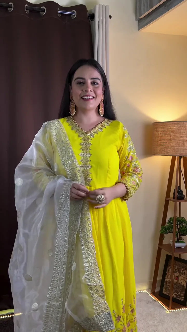 Radiant Yellow Anarkali Dress – A Perfect Expression of Festive Elegance and Timeless Grace