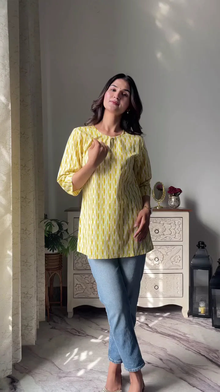 Stylish Everyday Ethnic Casual Wear Tunic/Kurti Tops for Women with Elegant Embroidery and Contemporary Printed Design – Comfortable, Breathable, Perfect for Office, College, Travel and Daily Outings