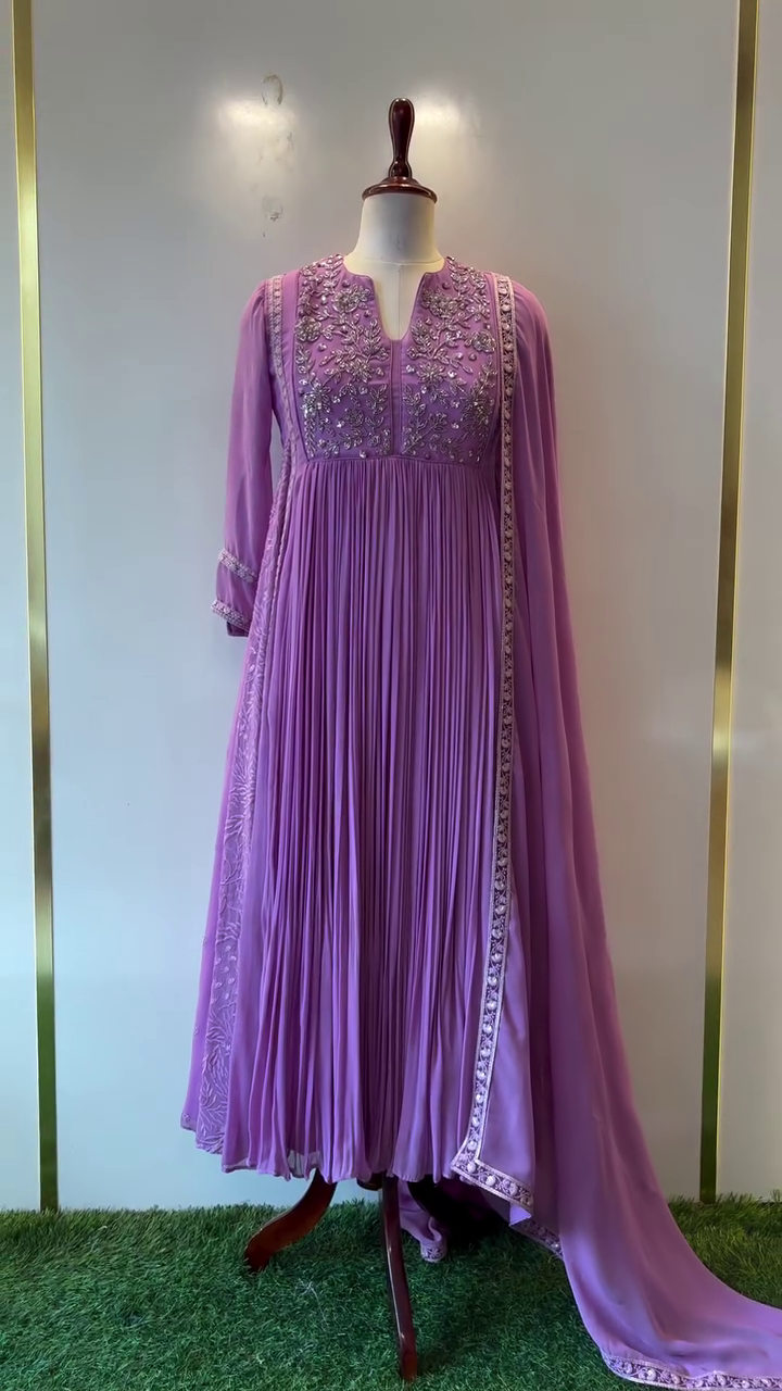 Elegant Pleated Purple Anarkali Suit with Intricate Embroidery and Flowing Dupatta – Perfect for Weddings and Festive Occasions