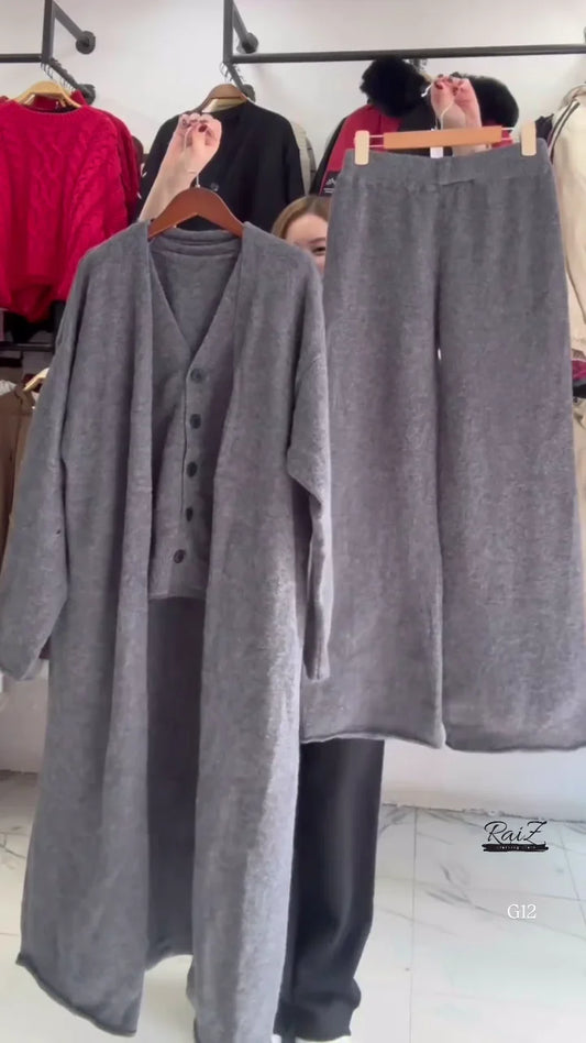 Women’s Full Knit Three-Piece Outfit – Long Duster Cardigan, Sleeveless Button Top, and Relaxed Pants – Versatile Soft Knitwear Set for Effortless Everyday Style