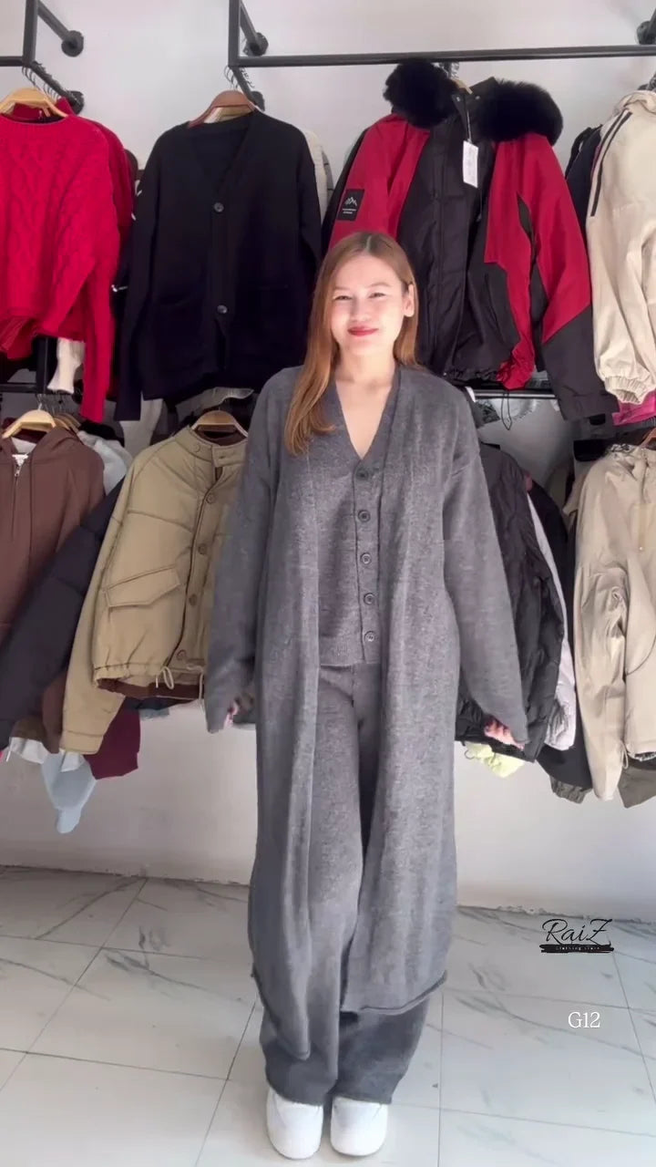Women’s Full Knit Three-Piece Outfit – Long Duster Cardigan, Sleeveless Button Top, and Relaxed Pants – Versatile Soft Knitwear Set for Effortless Everyday Style