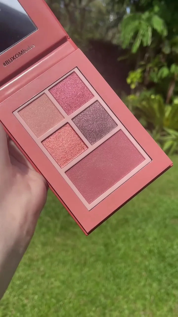 Ultimate Trendy Makeup Kit – All-in-One Elegant Collection for Women