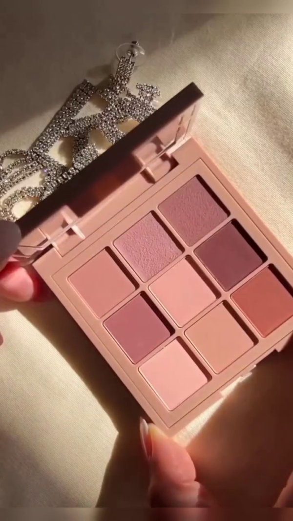 Nude Obsessions Eyeshadow Palette with Warm Matte and Shimmer Tones + Lip Contour 2.0 in Pinky Brown + Liquid Matte Lipstick and Creamy Kohl Eyeliner – Complete Eye and Lip Makeup Set