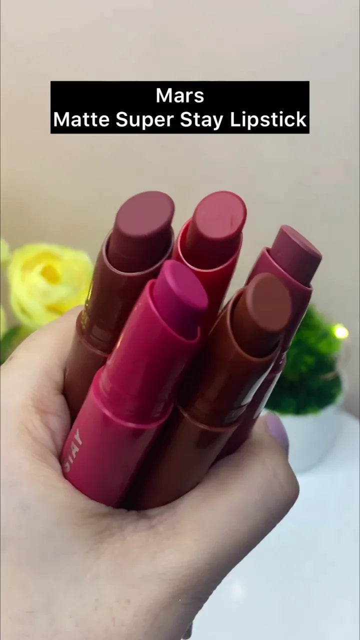 Set of 5 Long-Lasting Non-Transfer Lipsticks – Matte Finish, Bold & Smooth Shades for Daily Wear, Party & Bridal Makeup