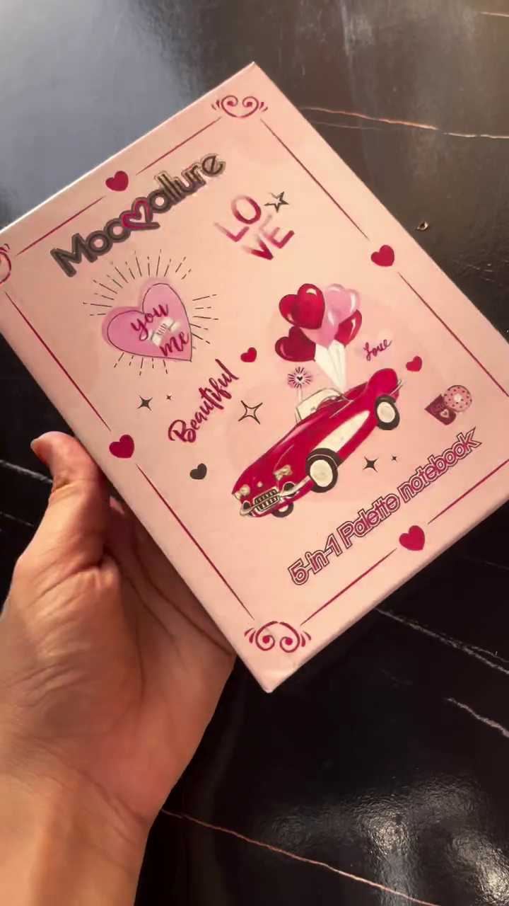 Mocallure 5-in-1 Palette Makeup Notebook – Multi-Layered All-in-One Beauty Kit with Eyeshadows, Highlighters, Lip Gloss, Eyebrow and Contour Creams – Compact Travel-Friendly Gift Set for Girls and Women