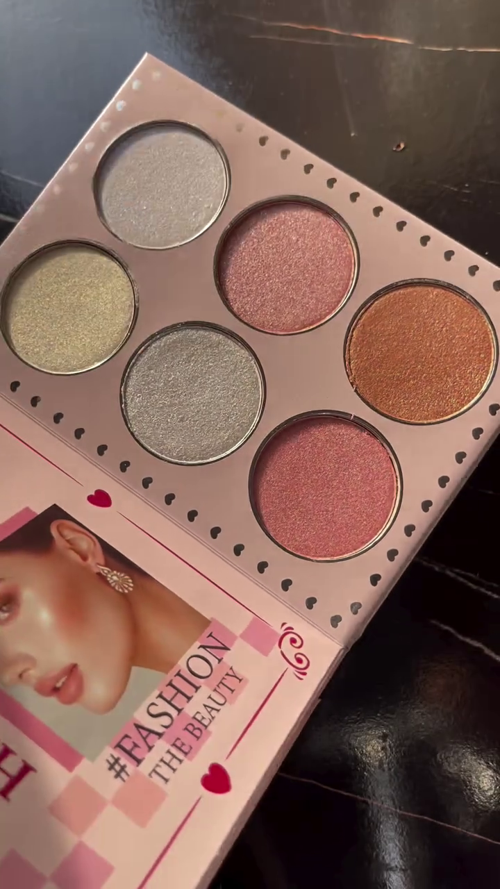 Mocallure 5-in-1 Palette Makeup Notebook – Multi-Layered All-in-One Beauty Kit with Eyeshadows, Highlighters, Lip Gloss, Eyebrow and Contour Creams – Compact Travel-Friendly Gift Set for Girls and Women