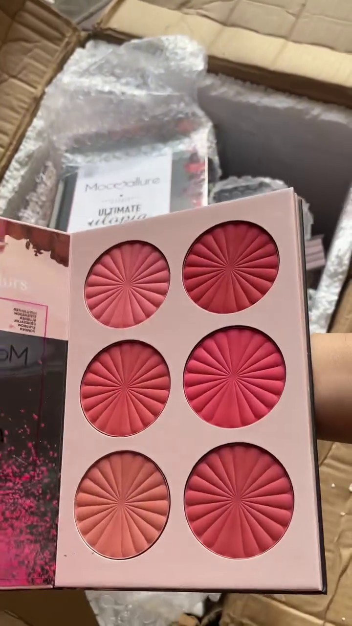 All-in-One Ultimate Makeup Kit Featuring Multi-Color Eyeshadow Palettes, Radiant Blush Shades, and Pigmented Glitter Pressed Powders in Elegant Floral Packaging – Ideal for Professional and Personal Use