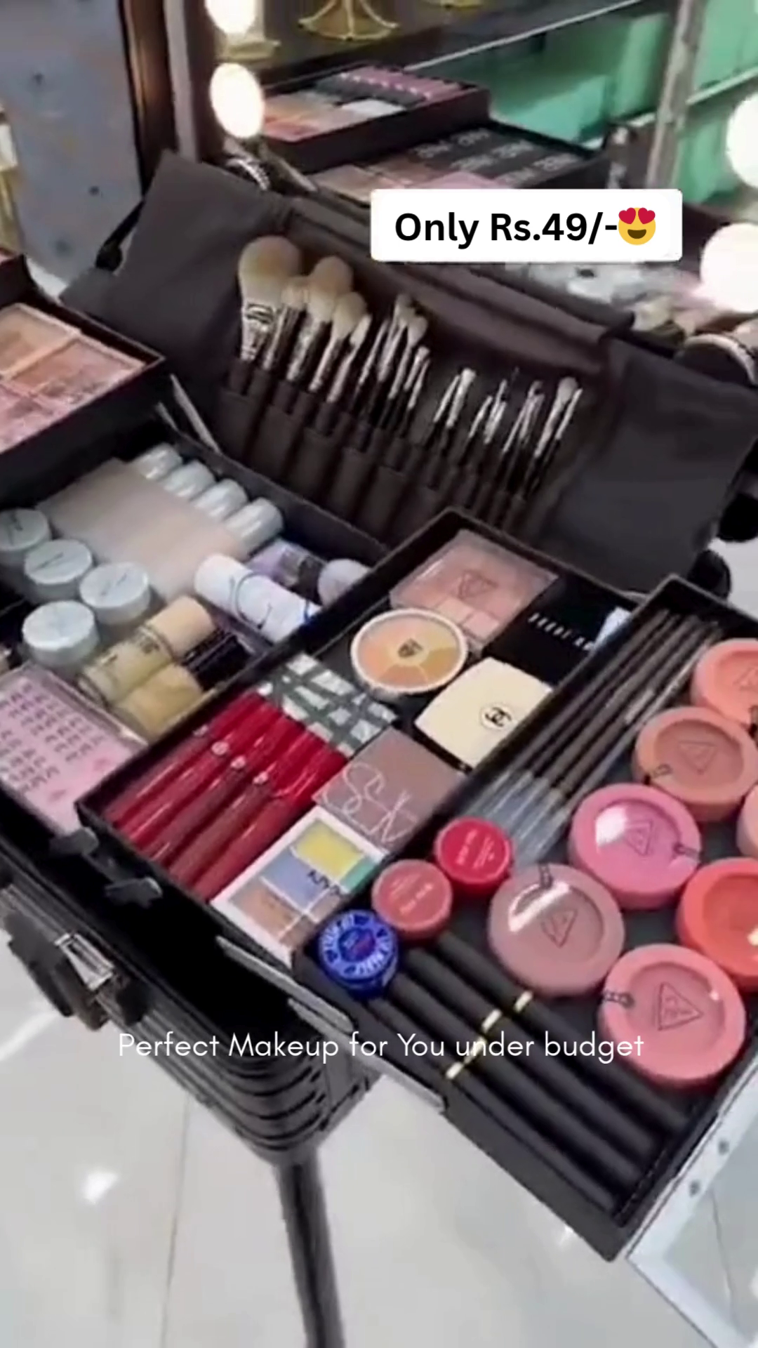 Ultimate All-in-One Professional Makeup Kit with Brushes, Lipsticks, Foundations, Eyeshadows, Blushes, and More – Perfect for Everyday Glam and Budget-Friendly Beauty Lovers