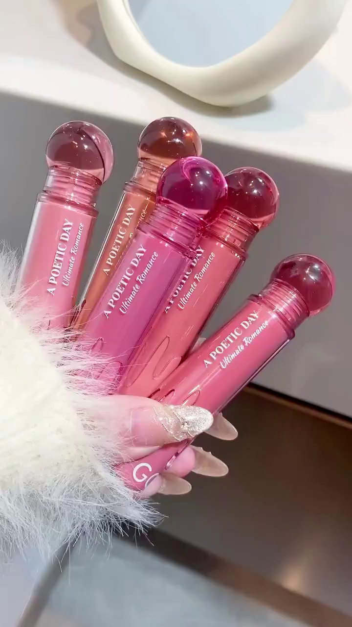 Ultimate Romance High-Shine Glossy Lip Tint – Moisturizing, Long-Lasting, Lightweight Lip Color with a Smooth, Non-Sticky Finish – Available in Multiple Romantic Shades for a Soft and Elegant Look