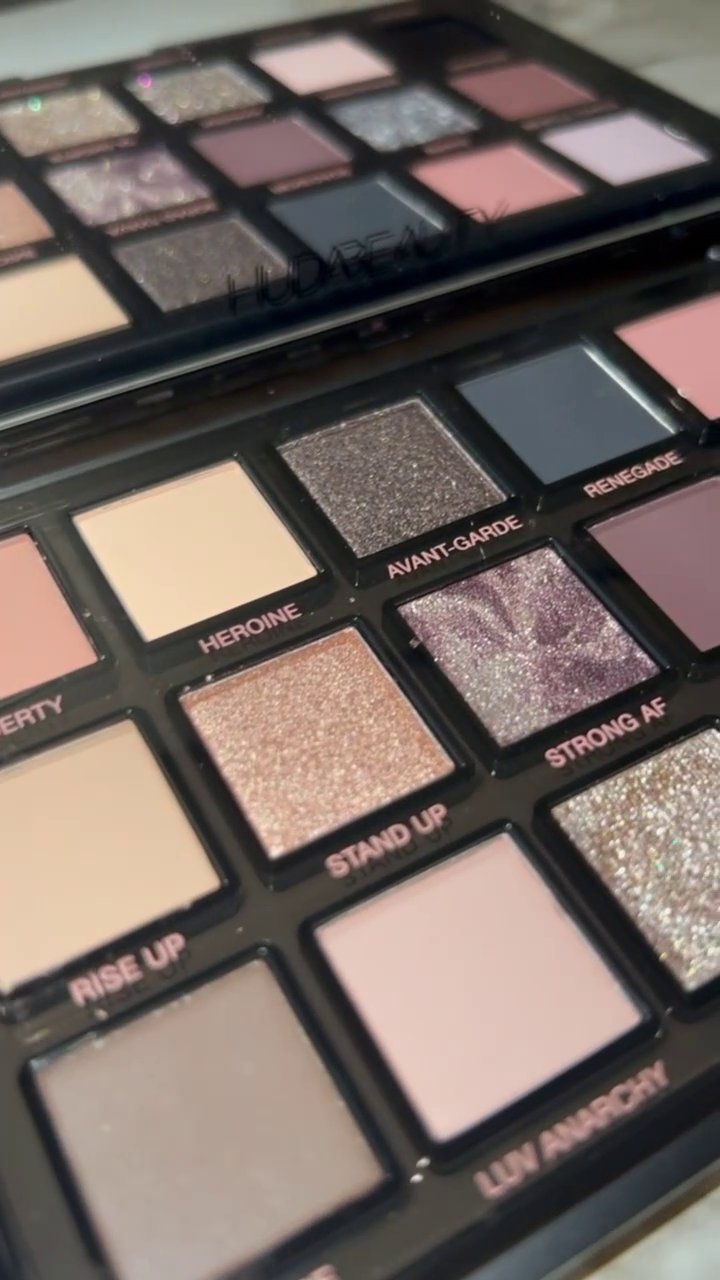 Huda Beauty Empowered Eyeshadow Palette – A Fearlessly Feminine Fusion of Bold Mattes, Dazzling Shimmers & Unapologetic Attitude