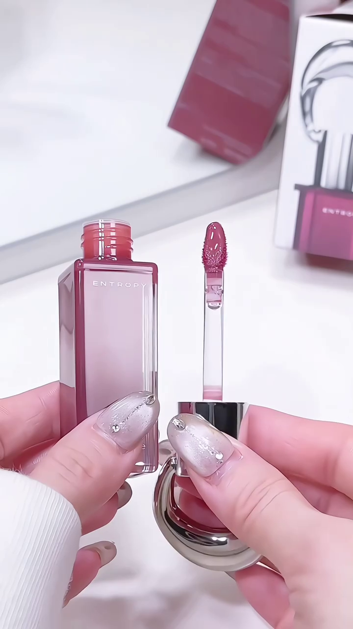 ENTROPY High-Shine Moisturizing Liquid Lip Tint – Rich Mauve Rose Shade with Sleek Curved Metallic Cap, Long-Lasting Lightweight Formula for a Glossy, Hydrated Finish