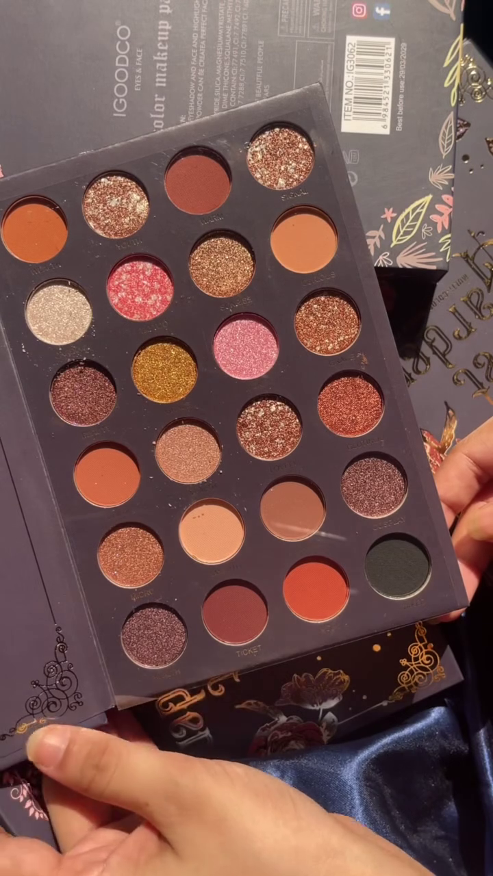 Secret Garden Multi-Color Makeup Palette – All-in-One Eyeshadow and Highlighter Kit Featuring 30 Richly Pigmented Shades with Mattes, Shimmers, Glitters, and 6 Radiant Face Highlighters in Elegant Floral Packaging