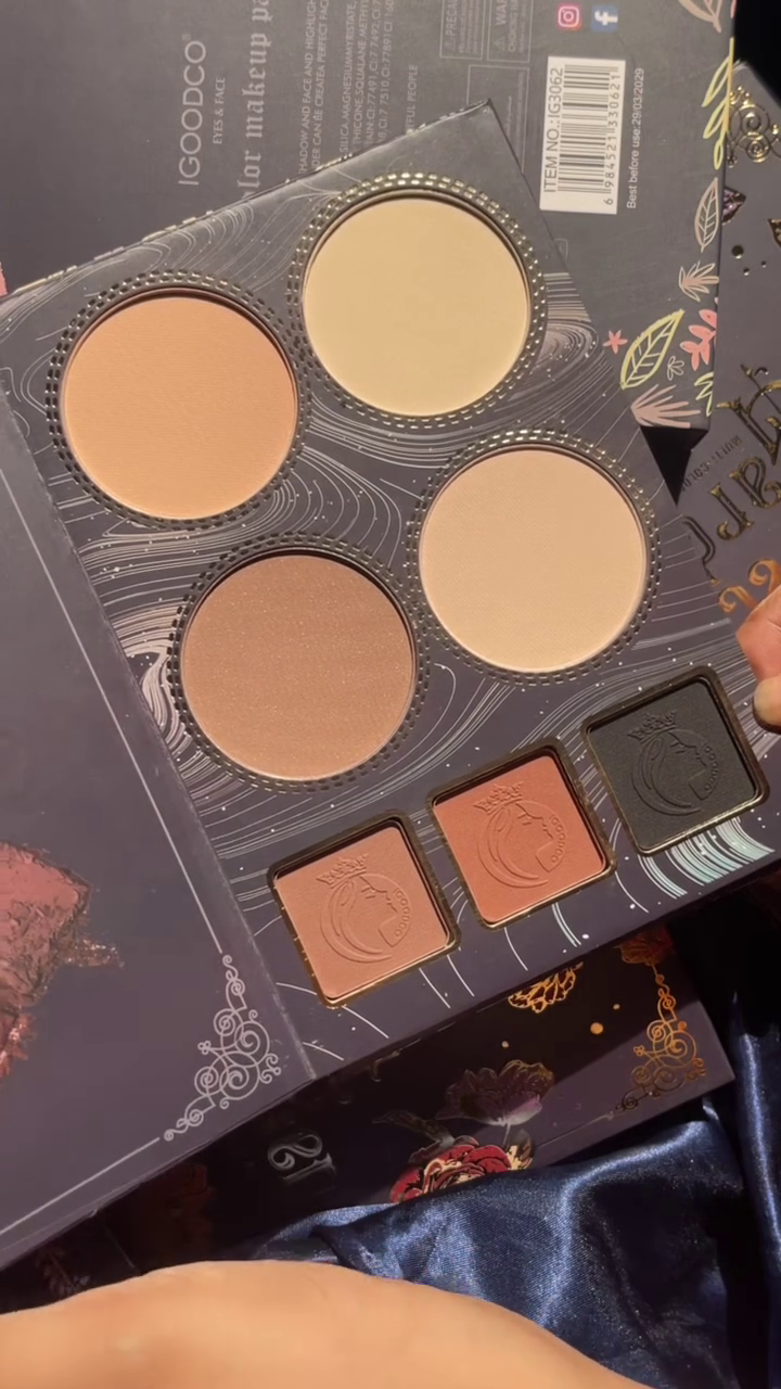 Secret Garden Multi-Color Makeup Palette – All-in-One Eyeshadow and Highlighter Kit Featuring 30 Richly Pigmented Shades with Mattes, Shimmers, Glitters, and 6 Radiant Face Highlighters in Elegant Floral Packaging