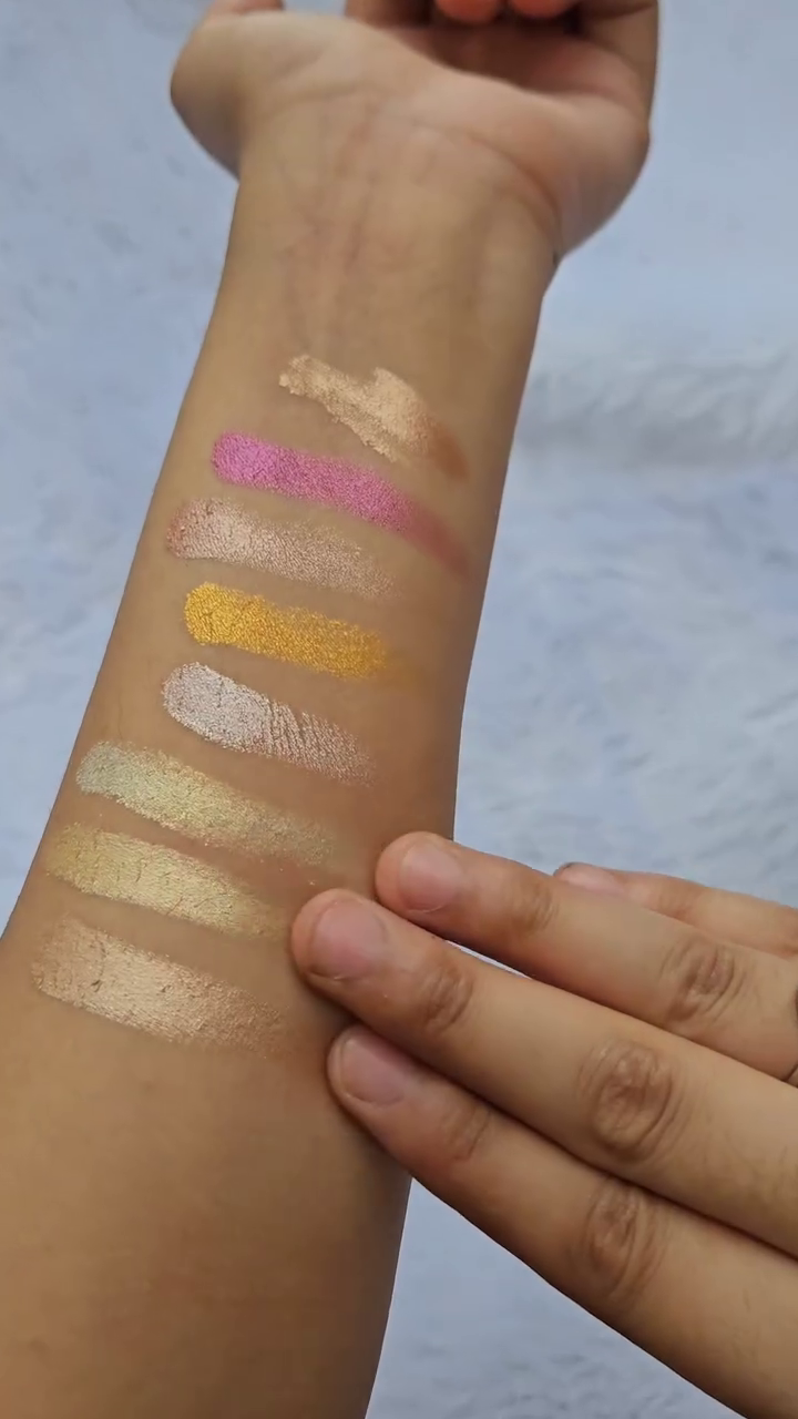 Complete Makeup Mastery Kit Featuring an Extensive Collection of Eyeshadows, Blushers, and Essential Beauty Tools for Every Look