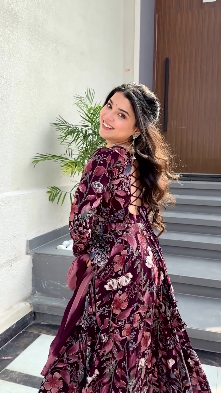 Maroon and Pink Floral Printed Anarkali Set with Flowing Chiffon Dupatta and Full Sleeves – Perfect for Festive Occasions, Weddings, and Ethnic Celebrations