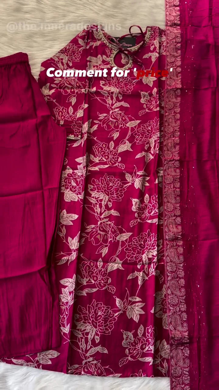 Fuchsia Grace Dark Pink Ethnic Set – Bold, Beautiful, and Elegantly Traditional